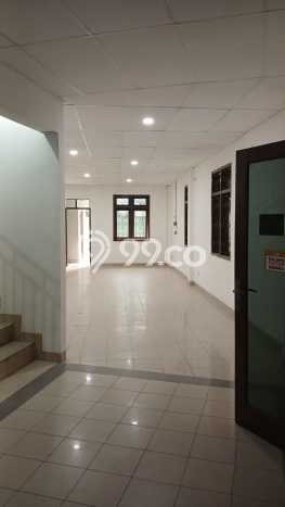 FOR RENT! Ruko di Utan Kayu Cocok untuk Bisnis 430m2 FOR RENT! Ruko di Utan Kayu Cocok untuk Bisnis 430m2