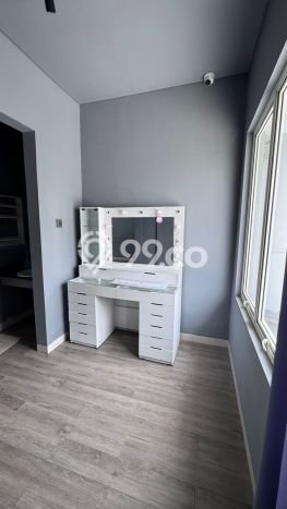 Rumah Minimalis 2 KT di harapan indah Bekasi Semi Furnished Rumah Minimalis 2 KT di harapan indah Bekasi Semi Furnished