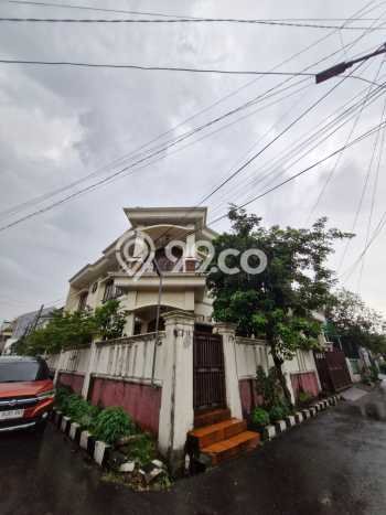 Hunian Elit LB 280m2 Siap Pakai Desain Elegan di Klender, Jakarta Timur Hunian Elit LB 280m2 Siap Pakai Desain Elegan di Klender, Jakarta Timur