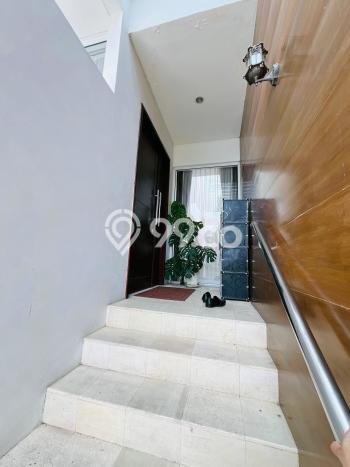 Hunian Elit LB 260m2 Siap Huni Desain Elegan di Harapan Indah, Bekasi Hunian Elit LB 260m2 Siap Huni Desain Elegan di Harapan Indah, Bekasi