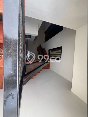 Lokasi terbaik! Rumah siap pakai dikontrakkan di Tarumajaya LB 55m2 Lokasi terbaik! Rumah siap pakai dikontrakkan di Tarumajaya LB 55m2