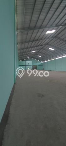 Unit Gudang Disewakan di Jababeka di Area Ramai & Strategis Unit Gudang Disewakan di Jababeka di Area Ramai & Strategis