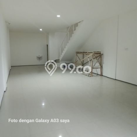 Ruko untuk disewa di Lengkong punya LT 100m2 & LB 240m2 harga sewa kompetitif Ruko untuk disewa di Lengkong punya LT 100m2 & LB 240m2 harga sewa kompetitif