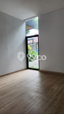 For Sale! Luxury House LT 157m2 Desain Modern di Pasteur For Sale! Luxury House LT 157m2 Desain Modern di Pasteur