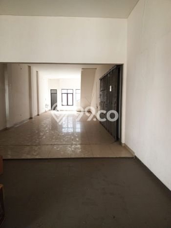 Ruko For Rent Kawasan Sudirman, Luas 295m², Area Potensial Ruko For Rent Kawasan Sudirman, Luas 295m², Area Potensial
