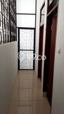 Ruko Dijual di Bandung LT 220m2 & LB 596m2 Lokasi Terbaik! Ruko Dijual di Bandung LT 220m2 & LB 596m2 Lokasi Terbaik!