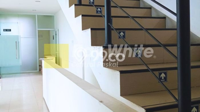 Ruko Bagus Dijual LB 363m2 Lokasi Strategis Bandung Area Cocok untuk Berbisnis Ruko Bagus Dijual LB 363m2 Lokasi Strategis Bandung Area Cocok untuk Berbisnis