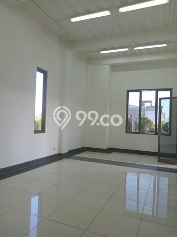 Ruko bagus disewakan di Astanaanyar Bandung dengan LB 900m2 harga sewa terbaik Ruko bagus disewakan di Astanaanyar Bandung dengan LB 900m2 harga sewa terbaik