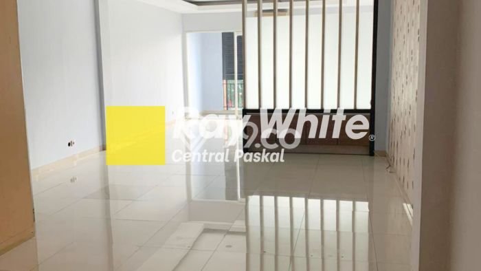 Dijual! Ruko di Bandung Kota Bandung LT 108m2 / LB 300m2 Kawasan Strategis Dijual! Ruko di Bandung Kota Bandung LT 108m2 / LB 300m2 Kawasan Strategis