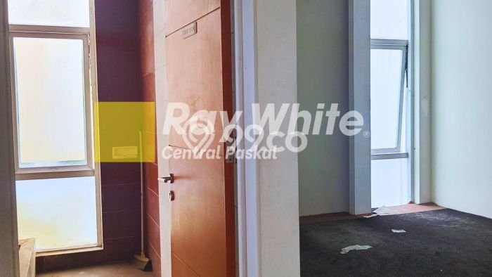 Disewakan Ruko di Kawasan Ramai Setiabudi Luas 300m2 Disewakan Ruko di Kawasan Ramai Setiabudi Luas 300m2