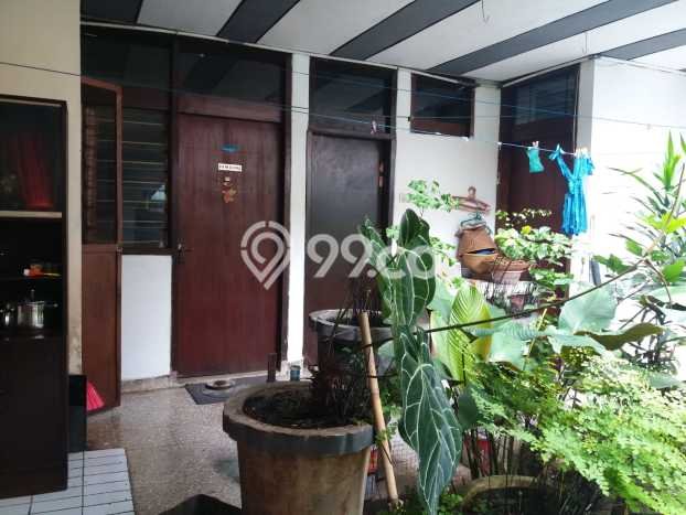 Rumah Luxury Modern Siap Huni di Buah Batu Bandung Rumah Luxury Modern Siap Huni di Buah Batu Bandung