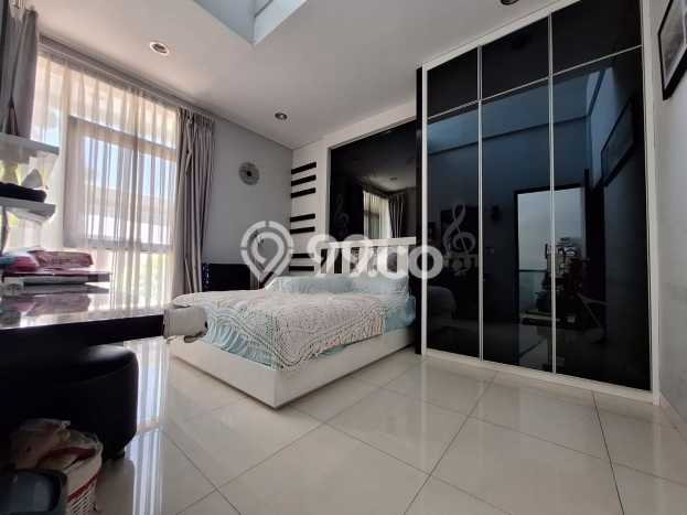 Ready to Use! Luxury House LT 216m2 Desain Elegan di Pasteur Ready to Use! Luxury House LT 216m2 Desain Elegan di Pasteur