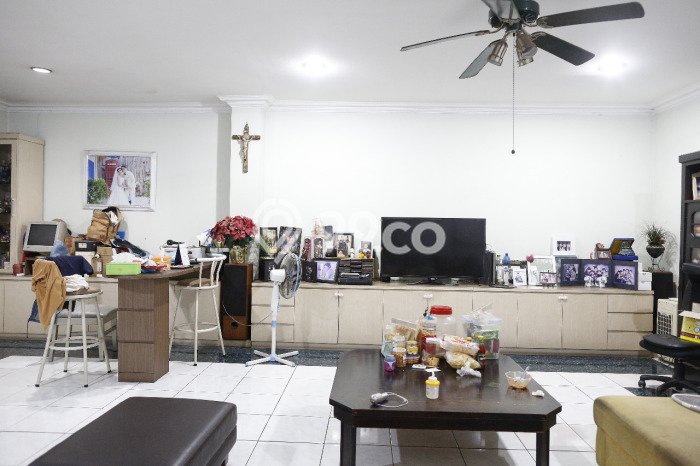 Ruko Bagus LT 240m2 LB 400m2 Dijual di Batununggal Bandung Ruko Bagus LT 240m2 LB 400m2 Dijual di Batununggal Bandung