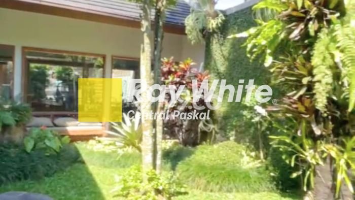 Dijual Rumah Luas Megah Dengan View Eksklusif di ciumbuleuit, Bandung Dijual Rumah Luas Megah Dengan View Eksklusif di ciumbuleuit, Bandung