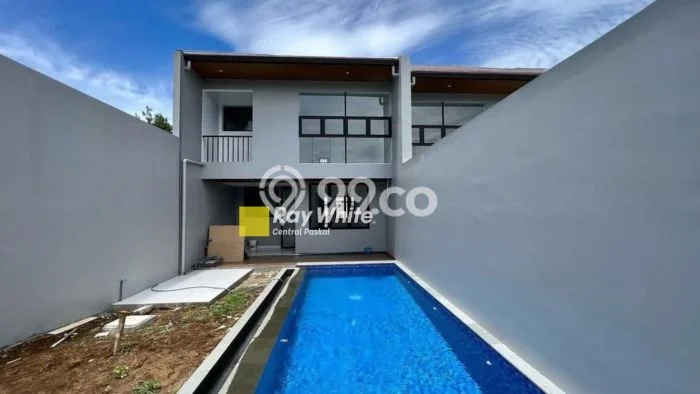 Rumah Luxury Modern Siap Huni di Setiabudi Bandung Rumah Luxury Modern Siap Huni di Setiabudi Bandung