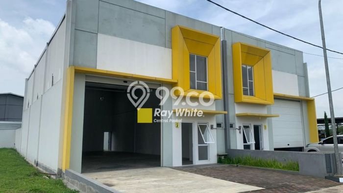 Jual Gudang di , Luas 108m2m², Area Bisnis, Akses Strategis Jual Gudang di , Luas 108m2m², Area Bisnis, Akses Strategis