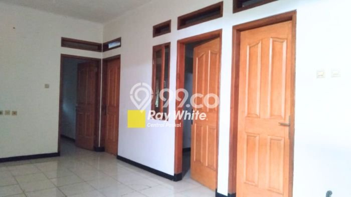 Dijual Rumah 3 Kamar Lokasi Ideal Bagus dan Strategis di Regol Dijual Rumah 3 Kamar Lokasi Ideal Bagus dan Strategis di Regol