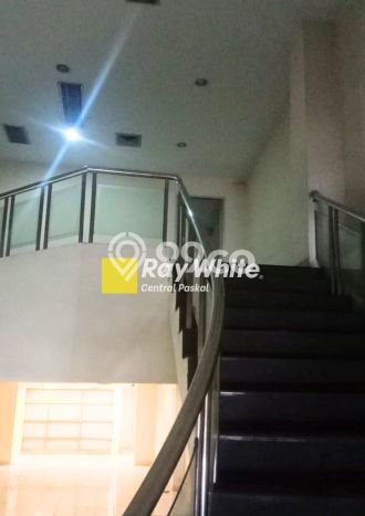 Disewakan Ruko Kawasan Otista, Luas 1211m², Area Komersial Disewakan Ruko Kawasan Otista, Luas 1211m², Area Komersial