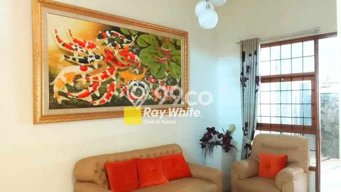 Dijual Rumah Premium dengan Fasilitas Sekitar Komplit di Regol, Bandung Dijual Rumah Premium dengan Fasilitas Sekitar Komplit di Regol, Bandung
