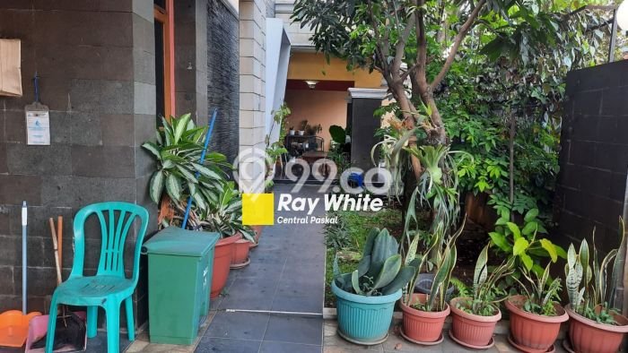 Rumah Eksklusif Siap Huni LT 321m2 di Regol, Bandung Rumah Eksklusif Siap Huni LT 321m2 di Regol, Bandung