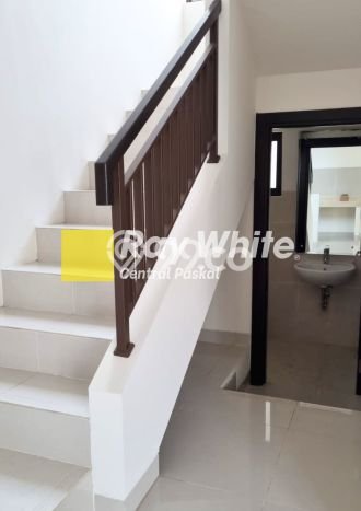 Rumah Modern 3 KT di Buah Batu Bandung Rumah Modern 3 KT di Buah Batu Bandung