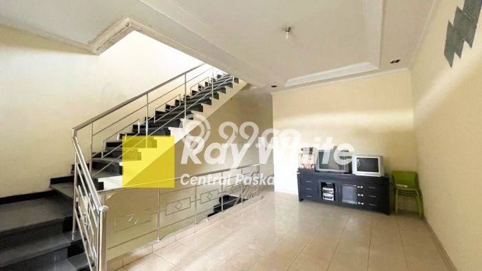 Ruko Area Bisnis di Astanaanyar, Luas 230m², Lokasi Strategis Ruko Area Bisnis di Astanaanyar, Luas 230m², Lokasi Strategis