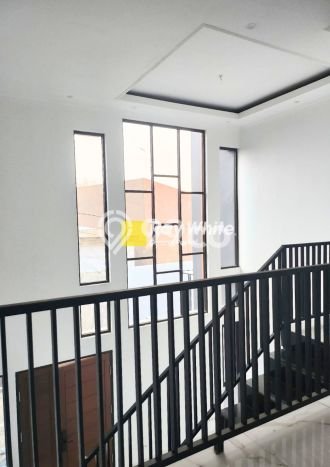 Rumah Siap Huni lokasi Regol, Bandung, Luas 102m2m² Bangunan 130m2m² Rumah Siap Huni lokasi Regol, Bandung, Luas 102m2m² Bangunan 130m2m²