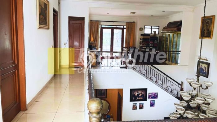 Hot Offer Hunian Premium Ideal dan Luas di Batununggal, Bandung Hot Offer Hunian Premium Ideal dan Luas di Batununggal, Bandung