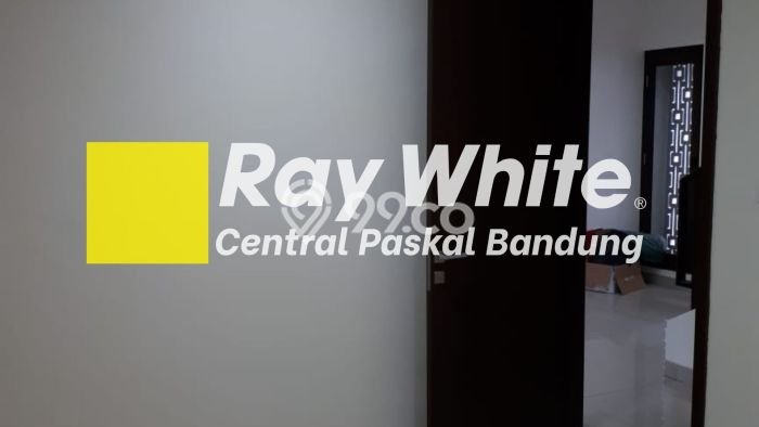 Rumah Luxury Modern Tanpa Renovasi di Summarecon Bandung Bandung Rumah Luxury Modern Tanpa Renovasi di Summarecon Bandung Bandung