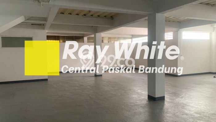 Unit Komersial Disewakan di Bandung Kawasan Strategis Harga Kompetitif Unit Komersial Disewakan di Bandung Kawasan Strategis Harga Kompetitif