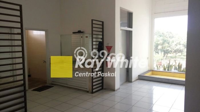 Unit Gudang Dijual di Batujajar Bandung Barat Luas Tanah 8777m2, Luas Bangunan 1650m2 Unit Gudang Dijual di Batujajar Bandung Barat Luas Tanah 8777m2, Luas Bangunan 1650m2