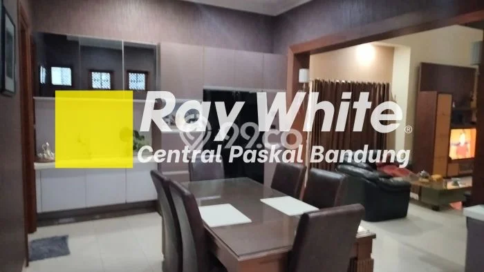 Hunian Mewah LB 600m2 Siap Pakai Desain Elegan di Setiabudi, Bandung Hunian Mewah LB 600m2 Siap Pakai Desain Elegan di Setiabudi, Bandung