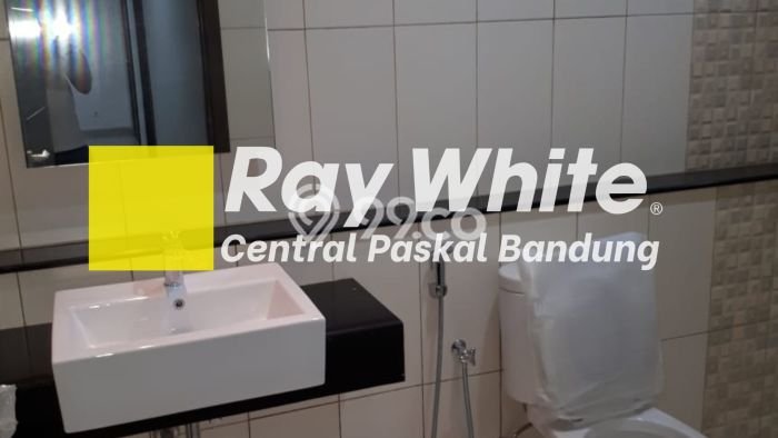 Rumah Luxury Modern Tanpa Renovasi di Summarecon Bandung Bandung Rumah Luxury Modern Tanpa Renovasi di Summarecon Bandung Bandung