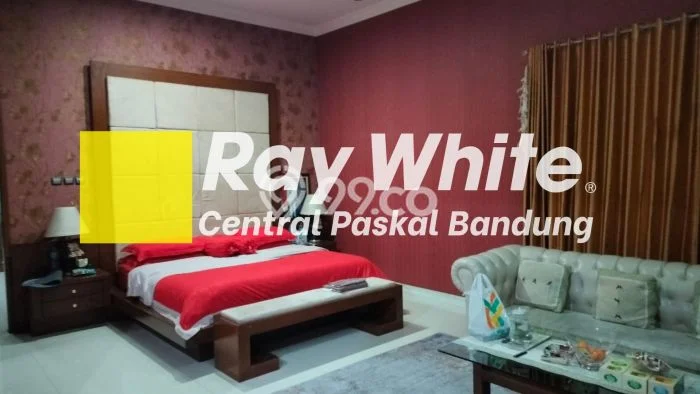 Hunian Mewah LB 600m2 Siap Pakai Desain Elegan di Setiabudi, Bandung Hunian Mewah LB 600m2 Siap Pakai Desain Elegan di Setiabudi, Bandung