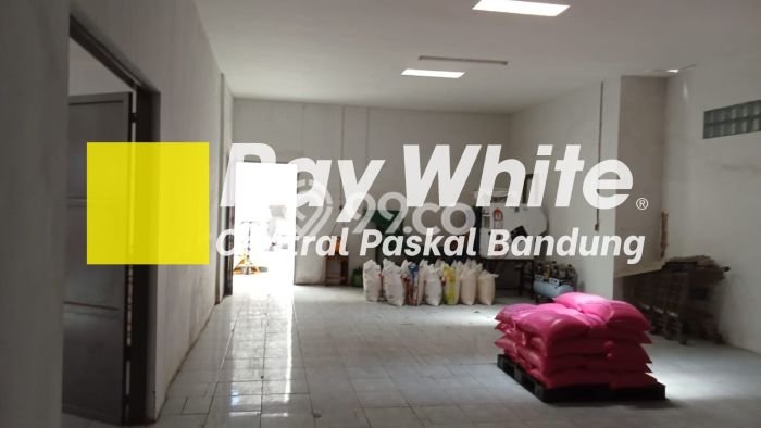 Unit Gudang Dijual di Astanaanyar Bandung Luas Bangunan 532m2 Unit Gudang Dijual di Astanaanyar Bandung Luas Bangunan 532m2