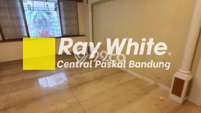 Hunian Luxury Best Location di Bandung, Jawa Barat Hunian Luxury Best Location di Bandung, Jawa Barat