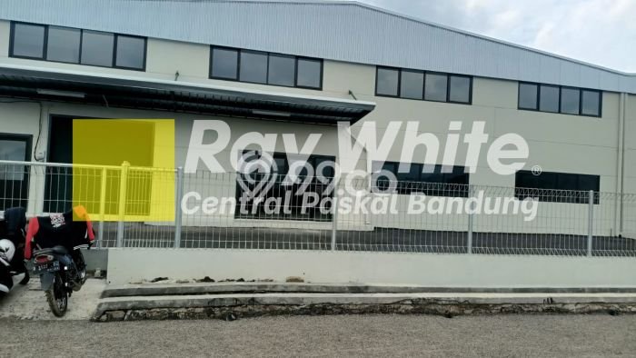 Gudang Bagus Dijual LB 1150m2 Lokasi Strategis Bandung Area Cocok untuk Berbisnis Gudang Bagus Dijual LB 1150m2 Lokasi Strategis Bandung Area Cocok untuk Berbisnis
