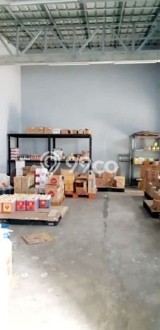 Gudang Bagus LT 261m2 LB 136m2 Dijual di Serpong Utara Tangerang Selatan Gudang Bagus LT 261m2 LB 136m2 Dijual di Serpong Utara Tangerang Selatan