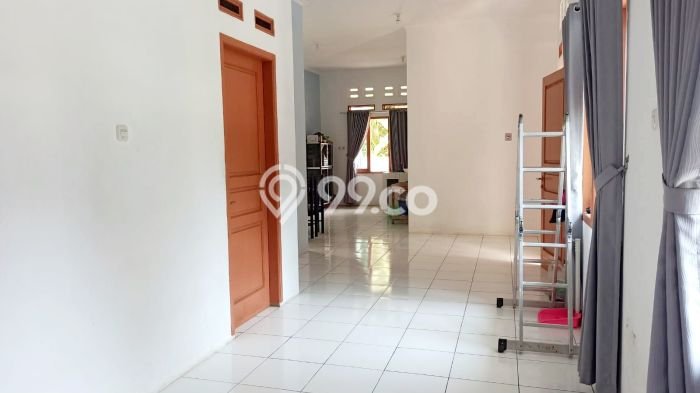 For Sale Rumah 3 Kamar Lokasi Ideal Bagus dan Strategis di Cibatu For Sale Rumah 3 Kamar Lokasi Ideal Bagus dan Strategis di Cibatu