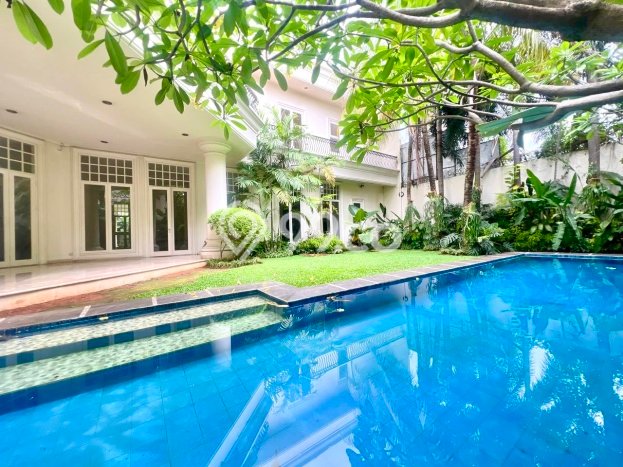 Rumah Modern Dikontrakkan di Kemang Jakarta Selatan Lokasi Sangat Strategis Rumah Modern Dikontrakkan di Kemang Jakarta Selatan Lokasi Sangat Strategis