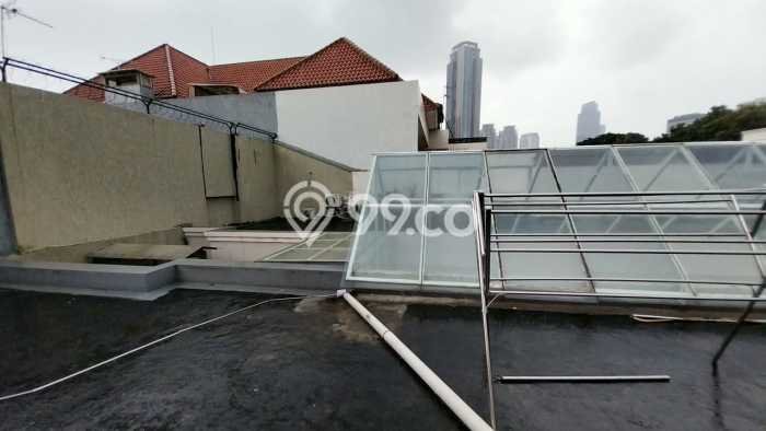 Hot Offer Hunian Premium Ideal dan Luas di Menteng, Jakarta Pusat Hot Offer Hunian Premium Ideal dan Luas di Menteng, Jakarta Pusat