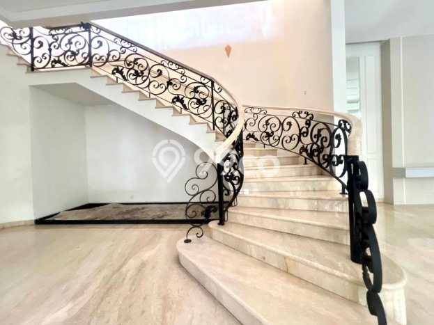 Rumah Modern Dikontrakkan di Kemang Jakarta Selatan Lokasi Sangat Strategis Rumah Modern Dikontrakkan di Kemang Jakarta Selatan Lokasi Sangat Strategis