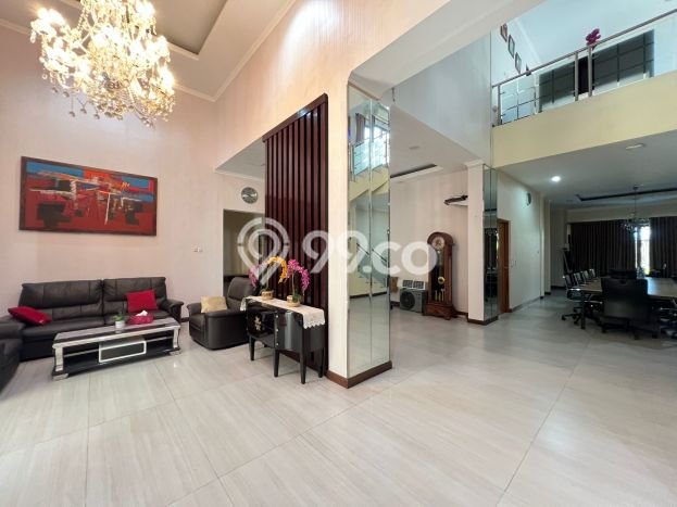 Disewakan Rumah Nyaman di Menteng Harga Rp 850 Juta/ Tahun Disewakan Rumah Nyaman di Menteng Harga Rp 850 Juta/ Tahun