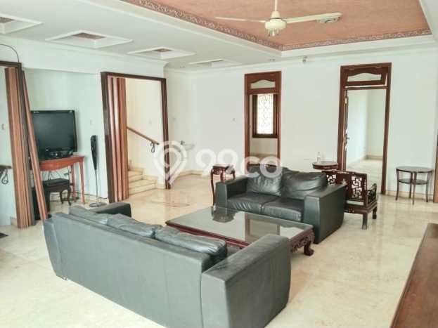 LOKASI PREMIUM! Rumah di Menteng, 7 KT, Area Tenang, LT 330m2m² Bangunan 500m2m² LOKASI PREMIUM! Rumah di Menteng, 7 KT, Area Tenang, LT 330m2m² Bangunan 500m2m²