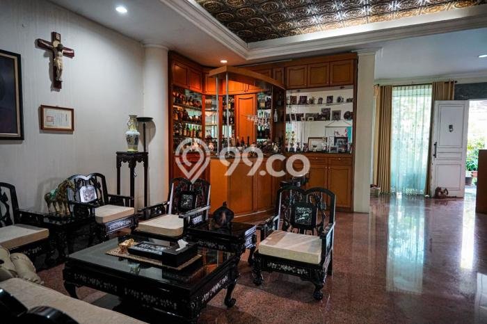 Dijual Hunian Mewah dengan Fasilitas Sekitar Komplit di Menteng, Jakarta Pusat Dijual Hunian Mewah dengan Fasilitas Sekitar Komplit di Menteng, Jakarta Pusat