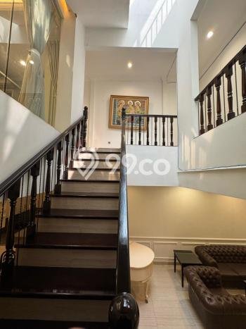 Sewa Rumah Bagus di Menteng Harga Rp 600 Juta/ Tahun Sewa Rumah Bagus di Menteng Harga Rp 600 Juta/ Tahun