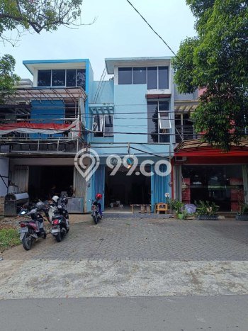 Ruko Dijual Lokasi Emas di Klojen Luas 300m2 Ruko Dijual Lokasi Emas di Klojen Luas 300m2