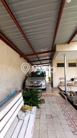 Siap Huni Rumah Mewah 5 Kamar di Klojen Dekat ke Mana Pun Siap Huni Rumah Mewah 5 Kamar di Klojen Dekat ke Mana Pun