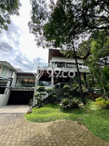 Rumah Eksklusif Dijual LT 525m2 di Blimbing, Malang Rumah Eksklusif Dijual LT 525m2 di Blimbing, Malang
