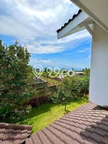 Kesempatan Bisnis! Vila Kawasan Batu, Ukuran 554m2m², Area Strategis dengan nilai tinggi Kesempatan Bisnis! Vila Kawasan Batu, Ukuran 554m2m², Area Strategis dengan nilai tinggi